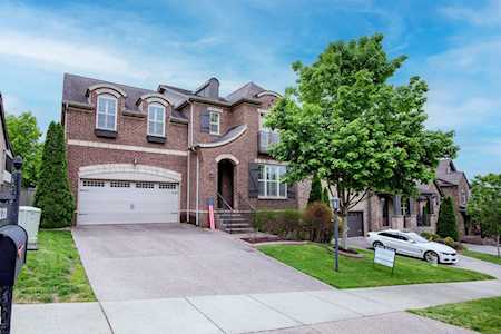128 Cobbler Cir Hendersonville, TN 37075