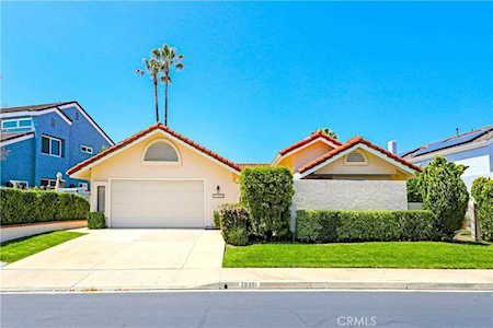 28391 Clareton Dr Laguna Niguel, CA 92677