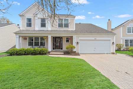 832 Tylerton Circle Grayslake, IL 60030