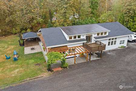 838 286th Ave SE Fall City, WA 98024