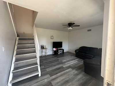 5327 Caminito Mindy San Diego, CA 92105