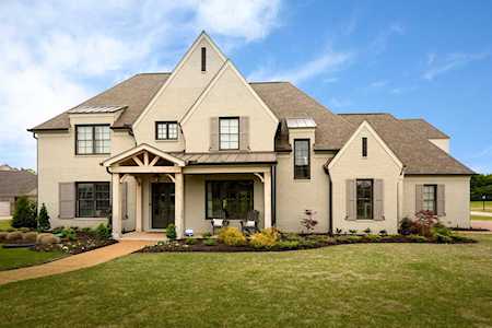 340 Magnolia Ln Piperton, TN 38017