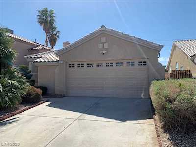 1915 Raspberry Hill Rd Las Vegas, NV 89142