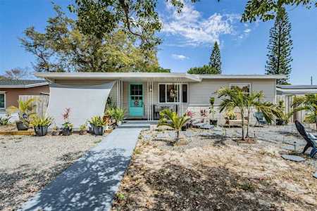 6307 8th Ave S Gulfport, FL 33707