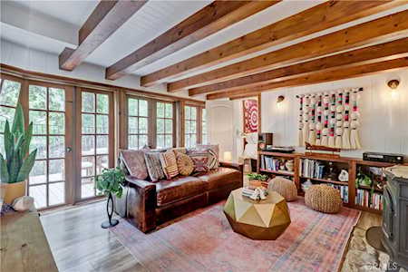 28622 Sycamore Dr Silverado Canyon, CA 92676