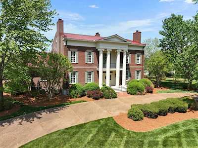 13 Governors Way Brentwood, TN 37027
