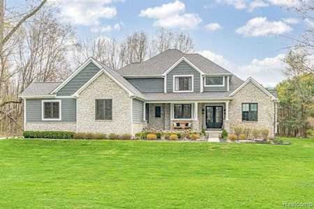 1825 Wildflower Ln Highland Twp, MI 48380
