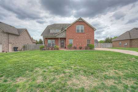 1642 Savoy Dr Murfreesboro, TN 37130