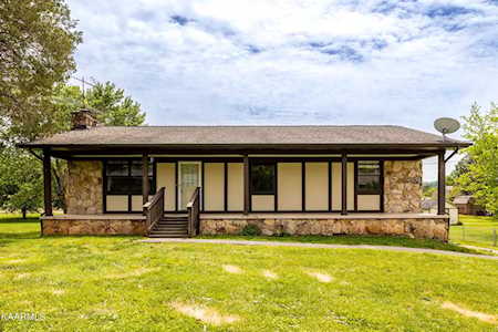2032 Independence Dr Maryville, TN 37803