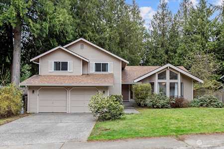 1226 224th Place NE Sammamish, WA 98074