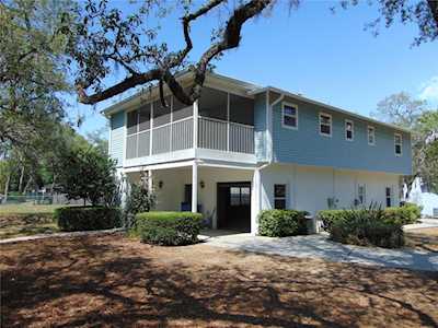 1650 Dixie Hwy Tarpon Springs, FL 34689