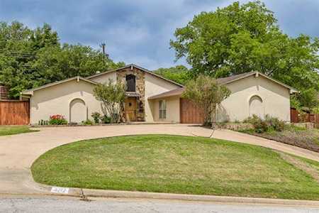 4212 Stonedale Road Fort Worth, TX 76116