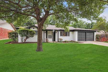 5229 Cockrell Avenue Fort Worth, TX 76133
