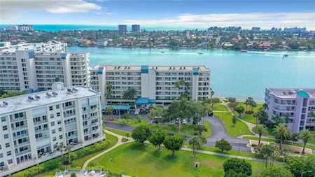 7984 Sailboat Key Blvd S #304 South Pasadena, FL 33707