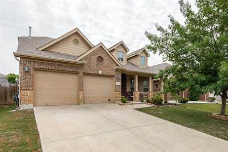 2716 Laurel Oak Drive McKinney, TX 75071