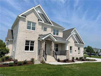 231 Wentworth Ct Suffolk, VA 23436
