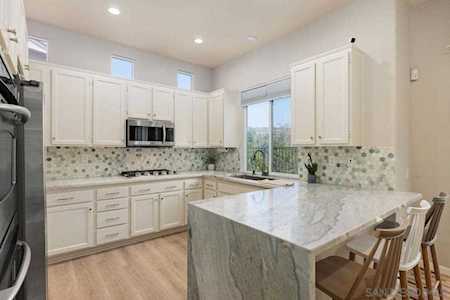 5477 Wolverine Ter Carlsbad, CA 92010