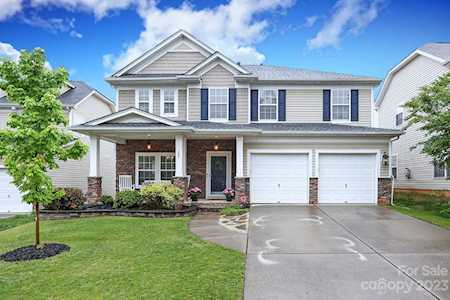 122 Glade Valley Ave Mooresville, NC 28117