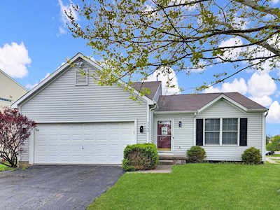 3564 Cove Lake Lane Grove City, OH 43123