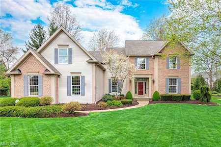 448 Regatta Dr Avon Lake, OH 44012