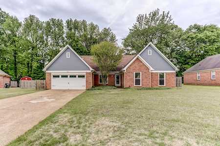 590 Autumn Meadows Ln Collierville, TN 38017
