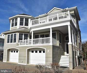 17 N 12th St Surf City, NJ 08008