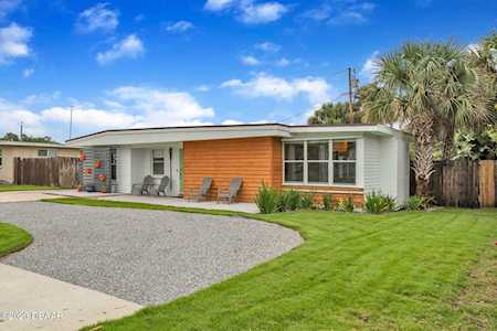1811 Peninsula Avenue New Smyrna Beach, FL 32169
