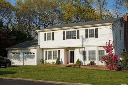 94 Central Avenue Port Jefferson Station, NY 11776