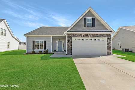 1716 Penncross Drive Greenville, NC 27834