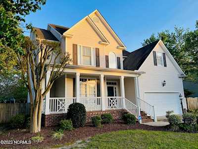 1727 Rondo Drive Greenville, NC 27858