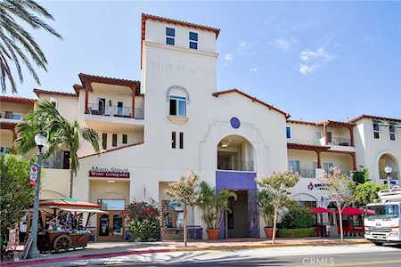 390 5th St Huntington Beach, CA 92648