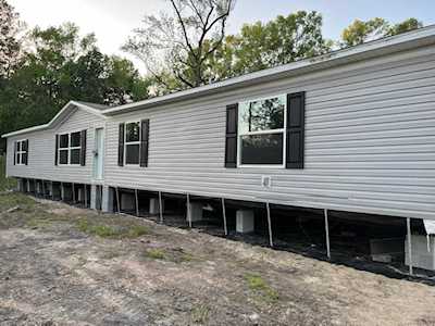 8050 Old Jacksonboro Rd Adams Run, SC 29426