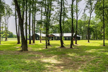7909 Bill Moss Rd White House, TN 37188