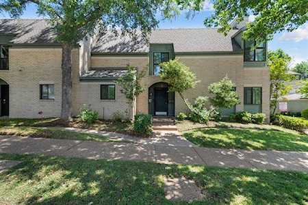 2621 Mccart Avenue Fort Worth, TX 76110