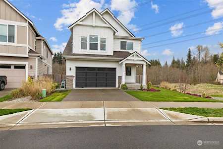 28124 219th Place SE Maple Valley, WA 98038
