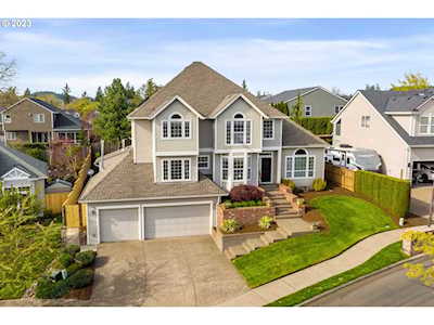 16133 SE Winterborne DR Damascus, OR 97089