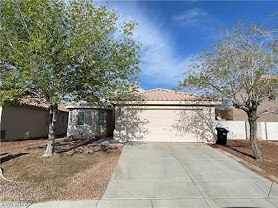 5245 Manor Stone St North Las Vegas, NV 89081