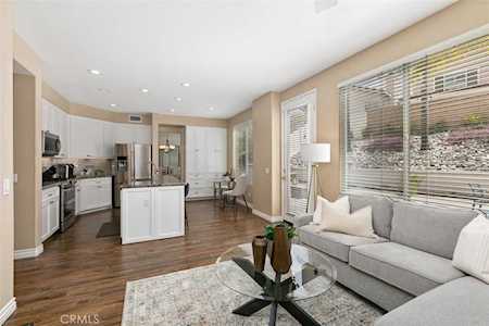 68 Toulon Ave Lake Forest, CA 92610