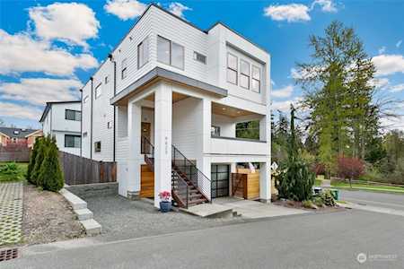 9623 Slater Ave NE Kirkland, WA 98033