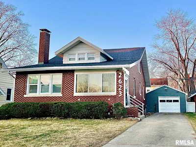 2623 W Rohmann Ave West Peoria, IL 61604