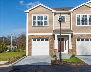 25 Franklin Rd #6 East Greenwich, RI 02818