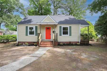 8274 Chesapeake Blvd Norfolk, VA 23518