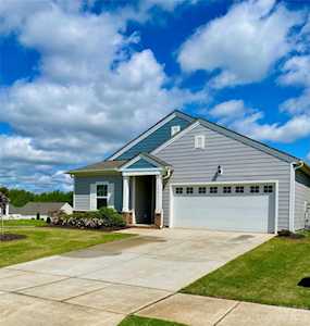 196 Willow Valley Dr Mooresville, NC 28115