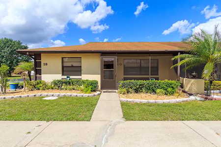 10 Kendra Ct Winter Haven, FL 33880