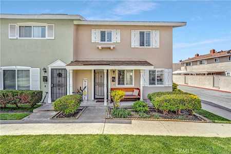 9921 Cornwall Dr Huntington Beach, CA 92646