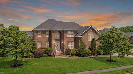 820 Greenfield Ln Chesapeake, VA 23322