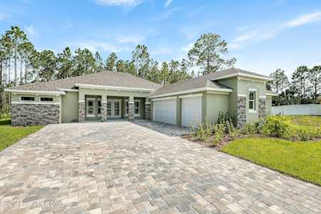 3461 Scrub Jay Court Mims, FL 32754