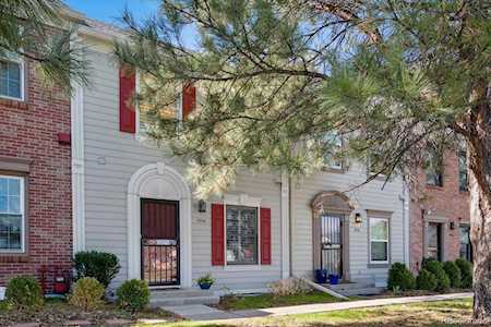 5704 E 10th Ave Denver, CO 80220