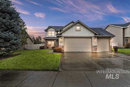 3080 E Shadowcrest Drive Eagle, ID 83616