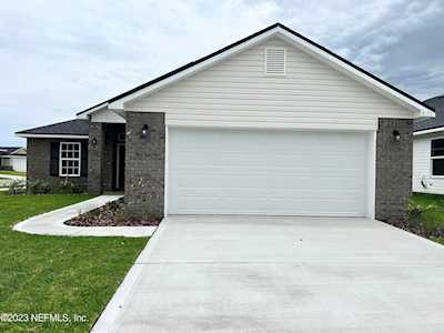 8172 Helmsley BLVD Jacksonville, FL 32219